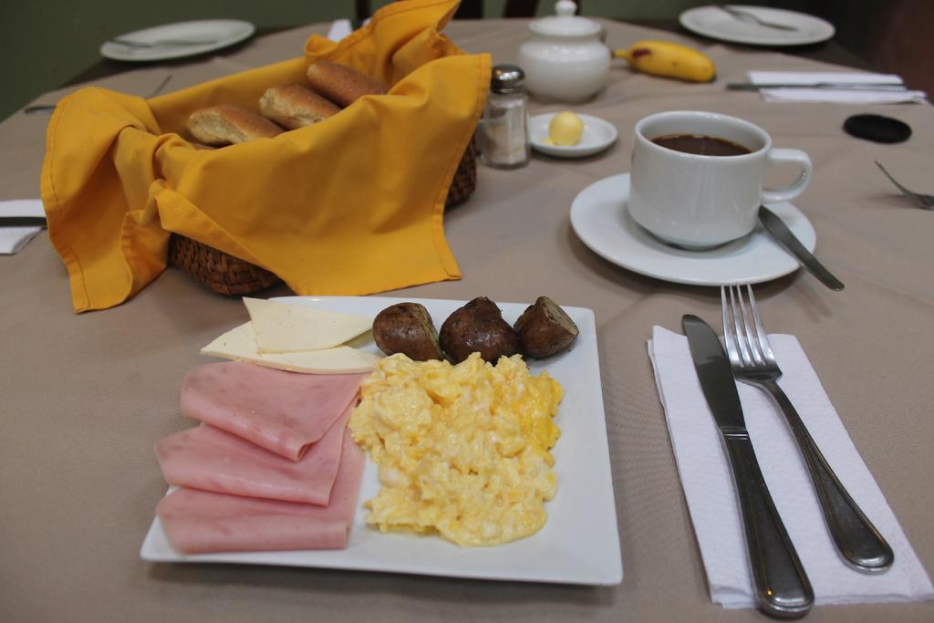 Hotel Villa أُروبامبا المظهر الخارجي الصورة